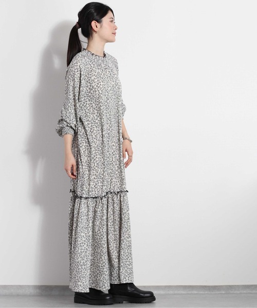 cepo（セポ）の「花柄シャーリングワンピース（ワンピース・レディース・ネイビー/オフホワイト・M）」の19枚目の写真