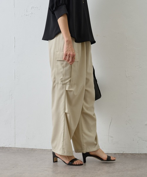 BEARDSLEY（ビアズリー）の「カーゴパラシュートパンツ（チノパンツ・レディース・ベージュ/ネイビー・FREE）」の4枚目の写真