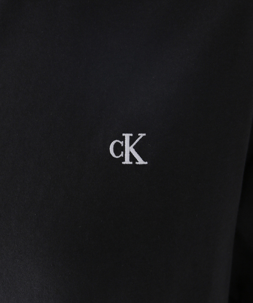 Calvin Klein（カルバン・クライン）の「【Calvin Klein / カルバン クライン】US SS RLXD ARCHIVE TEE（Tシャツ/カットソー・レディース・ホワイト/ブラック・SMALL/MEDIUM）」の9枚目の写真