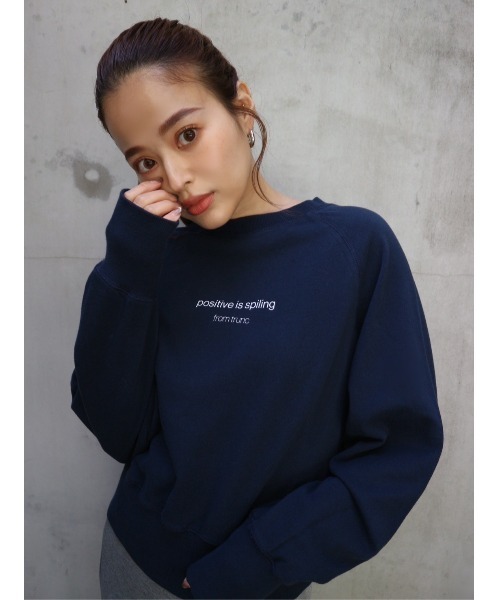 TRUNC（トランクエイティーエイト）の「Compact Logo Pullover（スウェット・レディース・ネイビー/ホワイト・FREE）」の15枚目の写真