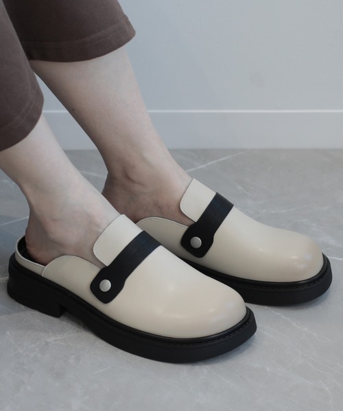 shoes365(シューズスリーシックスファイヴ)の「【shoes365】厚底スリッパ風レザーシューズ(ドレスシューズ・レディース・ブラック/オフホワイト・25.0cm/22.5cm/23.0cm/23.5cm/24.0cm/24.5cm)」の22枚目の写真