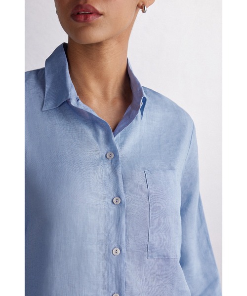 Intimissimi(インティミッシミ)の「リネンファブリック シャツ(シャツ/ブラウス・レディース・サンドベージュ/インディゴブルー/ブラック/ホワイト/スカイブルー/カーキ/ピンクベージュ/モカ・S/M/L)」の22枚目の写真