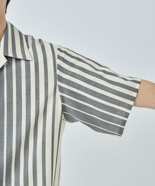 ETHOSENS(エトセンス)の「【ETHOSENS/エトセンス】Irregular stripe SS shirt(シャツ/ブラウス・メンズ・ブラック/ホワイト・2/1)」の10枚目の写真