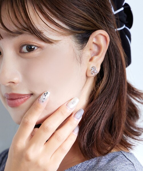 選べる2TYPEデザイン】【金属アレルギー対応】 トゥワインピアス