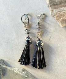 アシンメトリータッセルイヤリング/with tassel