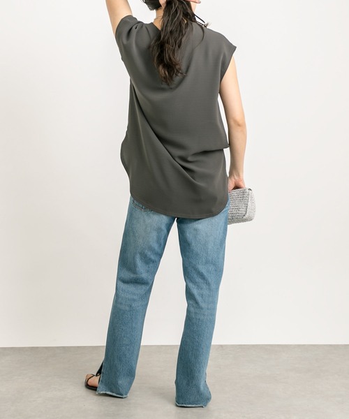 RIVE DROITE(リヴドロワ)の「ジョーゼットフレンチブラウス(シャツ/ブラウス・レディース・チャコールグレー/オフホワイト・FREE)」の15枚目の写真