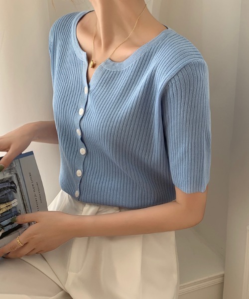 emi+(エミプラス)の「半袖ヘンリーネックリブニットトップス(ニット/セーター・レディース・ブラック/ライトブルー/ホワイト/ライトグリーン/ピンク/パープル/イエロー/オレンジ・FREE)」の15枚目の写真
