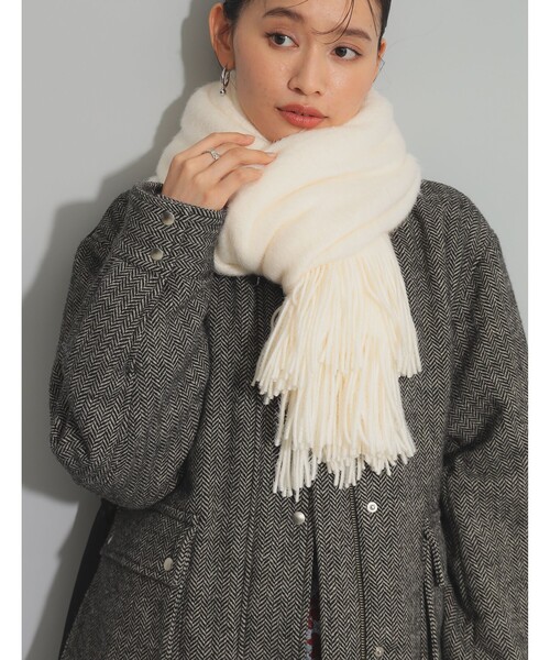 Ray BEAMS（レイビームス）の「無地 カラー ロング マフラー（マフラー・レディース・ブラック/ライトグレー/オフホワイト/ピンク/サックスブルー/ワイン・ONE SIZE）」の19枚目の写真