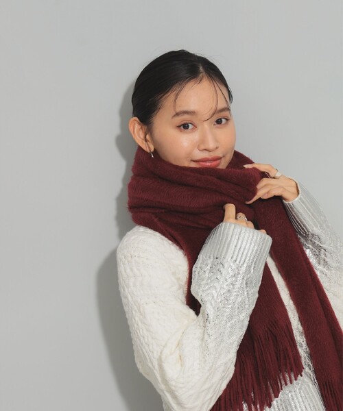 Ray BEAMS（レイビームス）の「無地 カラー ロング マフラー（マフラー・レディース・ブラック/ライトグレー/オフホワイト/ピンク/サックスブルー/ワイン・ONE SIZE）」の15枚目の写真