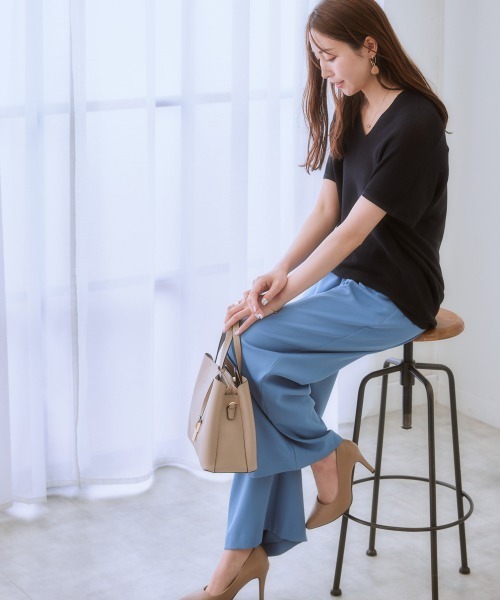 7days Life Styling（セブンデイズライフスタイリング）の「（接触冷感・毛玉になりにくい・ＵＶカット）綿混ドルマンＶネックニット（ニット/セーター・レディース・テラコッタ/シルバーグレー/グレイッシュベージュ/ブラック・S/M/L/LL）」の13枚目の写真