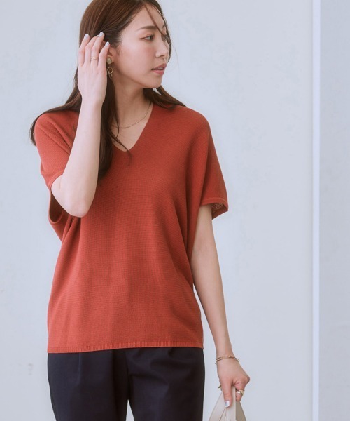 7days Life Styling（セブンデイズライフスタイリング）の「（接触冷感・毛玉になりにくい・ＵＶカット）綿混ドルマンＶネックニット（ニット/セーター・レディース・テラコッタ/シルバーグレー/グレイッシュベージュ/ブラック・S/M/L/LL）」の5枚目の写真