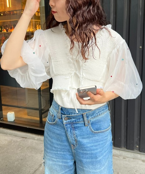 HELLO.SANFRANCISCO（ハローサンフランシスコ）の「【HELLO.SANFRANCISCO】キラキラ付シアービスチェ2WAYカーデ（カーディガン/ボレロ・レディース・ホワイト/ブラック・ONE SIZE）」の5枚目の写真