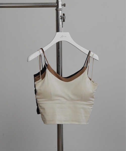 Amiur(エミレ)の「back open bra top / バックオープンブラトップ(キャミソール・レディース・ブラウン/ブラック/アイボリー・FREE)」の14枚目の写真