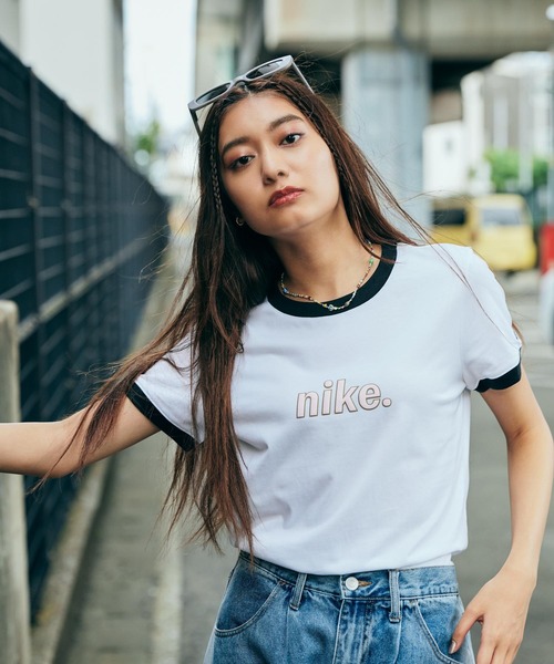 NIKE☆ナイキ スポーツウェア ウィメンズ リンガー Tシャツ NIKE（ナイキ）の「ナイキ スポーツウェア ウィメンズ リンガー