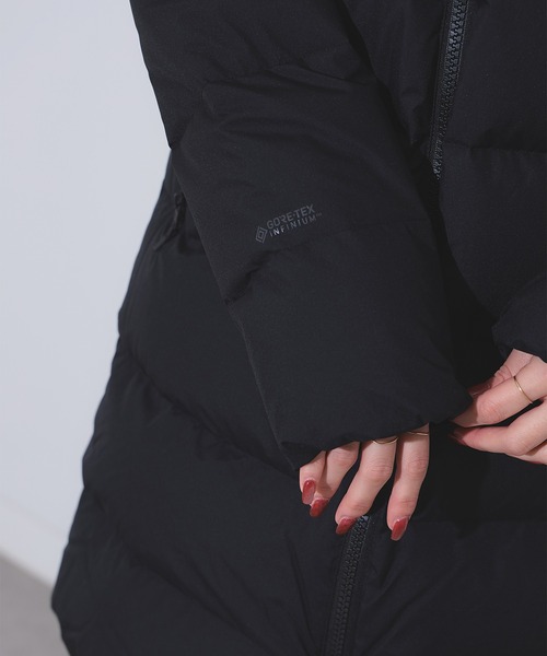 THE NORTH FACE（ザノースフェイス）の「THE NORTH FACE / ウィンドストッパーダウンシェルコート（ダウンジャケット/コート・レディース・ブラック/ベージュ・MEDIUM/LARGE）」の19枚目の写真