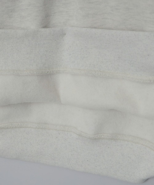 Olu.（オルドット）の「オーバーサイズロゴスウェット[ユニセックス]（スウェット・レディース・グレー/アイボリー/ボルドー・1/0）」の8枚目の写真