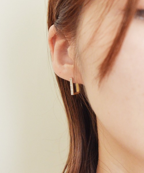 styiro(スタイロ)の「ニッケルフリー ラインストーンメタルフープピアス(ピアス(両耳用)・レディース・シルバー/シルバー系2/ゴールド系2/ゴールド・FREE)」の9枚目の写真