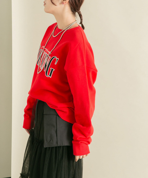 KBF（ケイビーエフ）の「カレッジロゴスウェット（スウェット・レディース・グレー/レッド/ブラウン・ONE）」の20枚目の写真