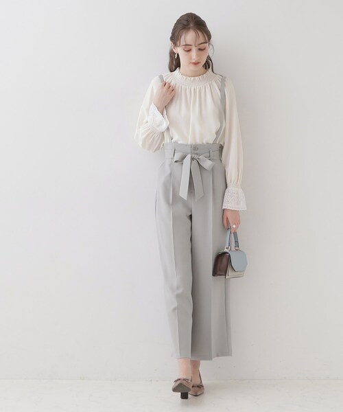 couture brooch(クチュールブローチ)の「◆【ほんのりハイウエスト・スッキリ見え】サス付きリボンワイドパンツ(その他パンツ・レディース・ライトグレー/ダークグレー/キャメル・42/38/36/40)」の17枚目の写真