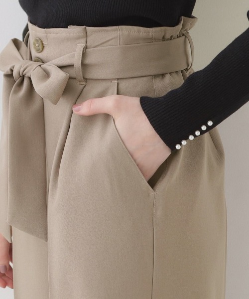 couture brooch(クチュールブローチ)の「◆【ほんのりハイウエスト・スッキリ見え】サス付きリボンワイドパンツ(その他パンツ・レディース・ライトグレー/ダークグレー/キャメル・42/38/36/40)」の12枚目の写真