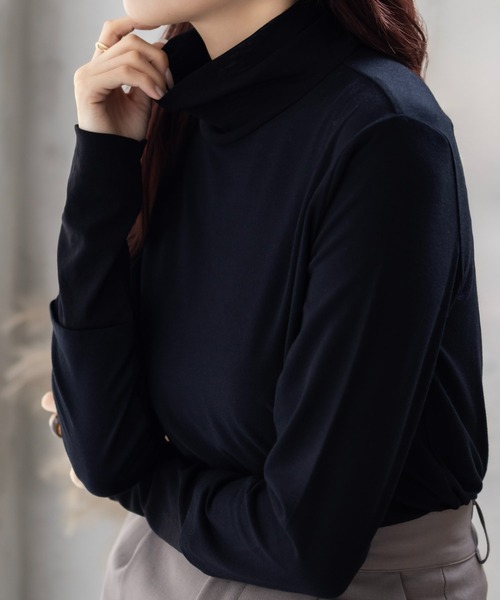 HusHusH(ハッシュアッシュ)の「HusHusH チュール使いハイネック(その他トップス・レディース・オフホワイト/ブルーグレー/ブラック・M/L)」の3枚目の写真