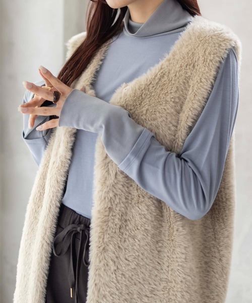 HusHusH(ハッシュアッシュ)の「HusHusH チュール使いハイネック(その他トップス・レディース・オフホワイト/ブルーグレー/ブラック・M/L)」の19枚目の写真