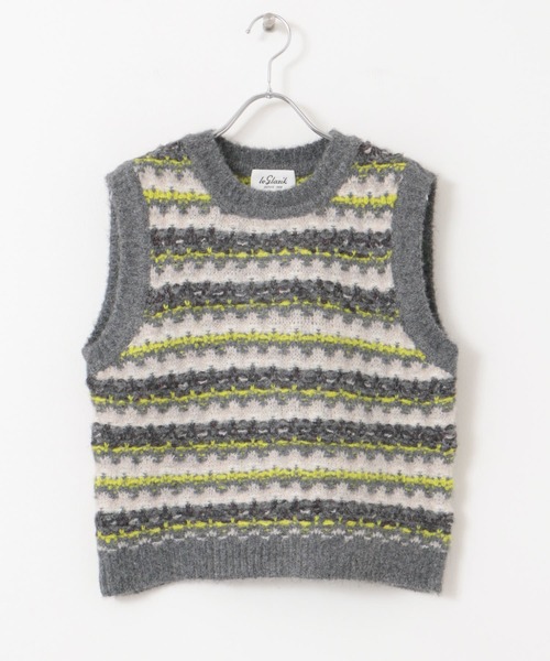 LE GLAZIK（ルグラジック）の「Le GLAZIK　クルーネック総柄ベスト（ベスト・レディース・グレー系その他/ピンク系その他・36）」の2枚目の写真