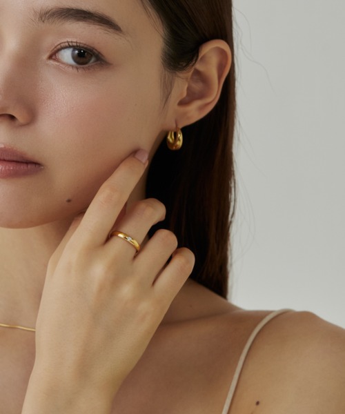 ciite' surgical stainless(シーテサージカルステンレス)の「【 金属アレルギー対応 】ビジューシンプルリング サージカルステンレス(リング・レディース・シルバー/ゴールド/ピンクゴールド・11号/13号/9号/7号/15号)」の17枚目の写真