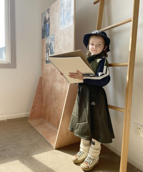 TOPSTAR（トップスター）の「KIDS TOPSTAR コンビカラーゴム紐U型マジックテープスニーカー（スニーカー・キッズ・ブラック/ブラウン/ピンク・23inch/25inch/26inch/27inch/28inch/29inch）」の7枚目の写真