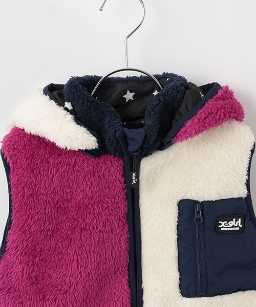 X-girl Stages(エックスガールステージス)の「フラッフィーベスト(ベスト・キッズ・ブラック/アイボリー/マルチ・80cm/90cm/100cm/110cm/120cm/130cm/140cm)」の7枚目の写真