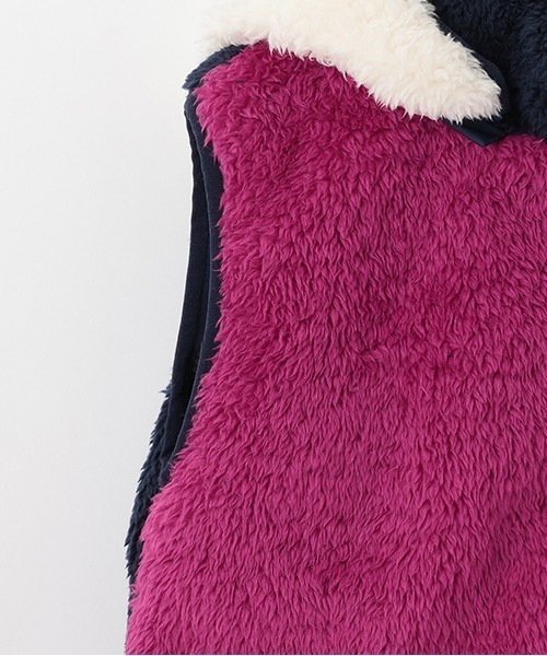 X-girl Stages(エックスガールステージス)の「フラッフィーベスト(ベスト・キッズ・ブラック/アイボリー/マルチ・80cm/90cm/100cm/110cm/120cm/130cm/140cm)」の9枚目の写真