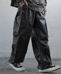 improves | 合成皮革 カーゴパンツ(カーゴパンツ)