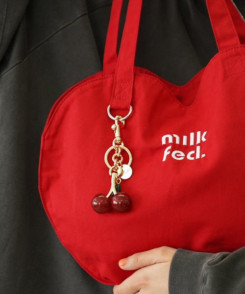 GLITTER CHERRY KEYCHAIN（キーホルダー）｜MILKFED.（ミルクフェド