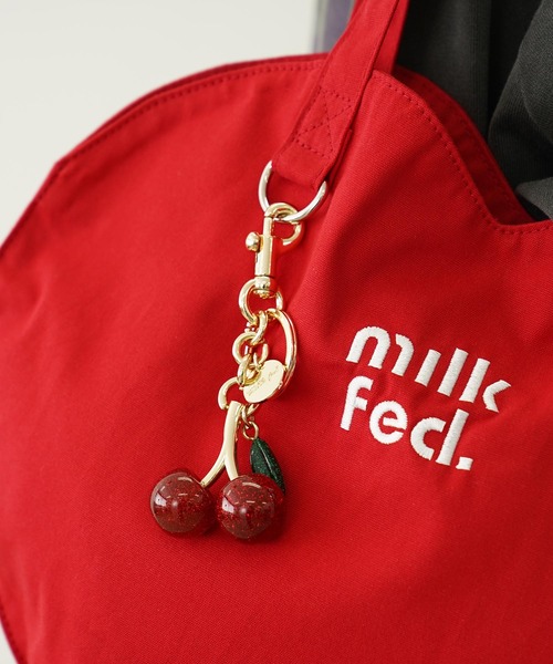 新品！MILKFED. x  MIKU ショルダーバッグ＆キーチェーン 新品！MILKFED. x MIKU ショルダーバッグ＆キーチェーン ISETAN