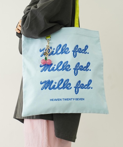 MILKFED.(ミルクフェド)の「GLITTER CHERRY KEYCHAIN(キーホルダー・レディース・レッド/ピンク・ONE SIZE)」の20枚目の写真