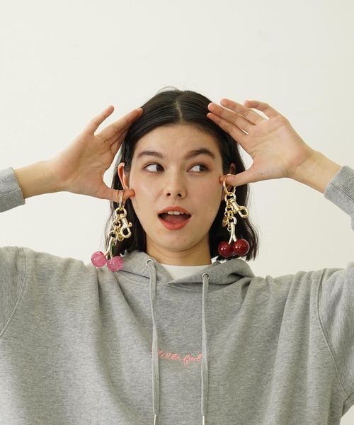 GLITTER CHERRY KEYCHAIN（キーホルダー）｜MILKFED.（ミルクフェド