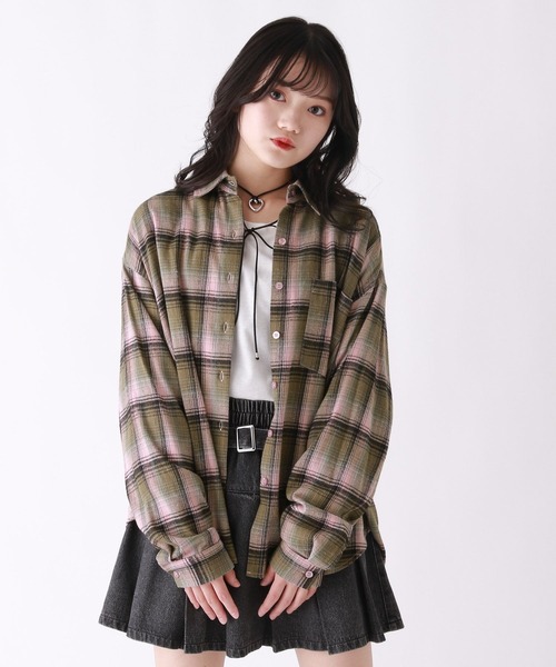 repipi armario（レピピ アルマリオ）の「チェックルーズシャツ（シャツ/ブラウス・キッズ・ブルー/ブラック/ピンク・LARGE/MEDIUM/SMALL）」の3枚目の写真