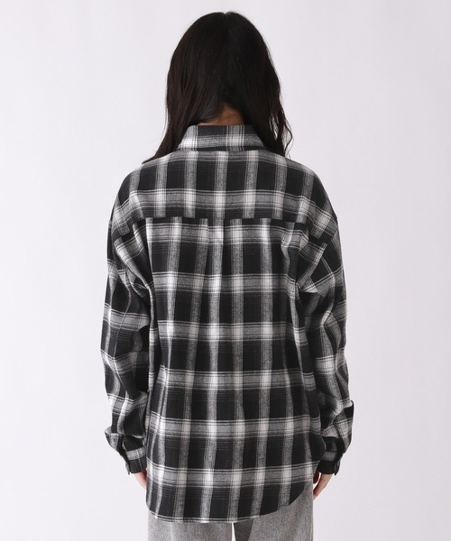 repipi armario（レピピ アルマリオ）の「チェックルーズシャツ（シャツ/ブラウス・キッズ・ブルー/ブラック/ピンク・LARGE/MEDIUM/SMALL）」の11枚目の写真