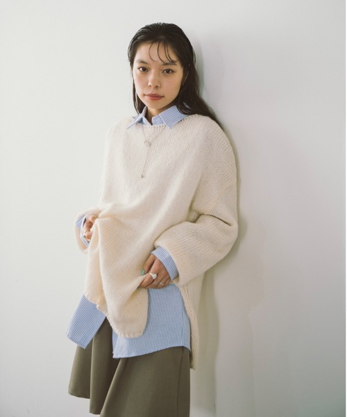 DRWCYS（ドロシーズ）の「ミドルオーバーニットトップス（ニット/セーター・レディース・ピンクベージュ/ブラウン・FREE）」の2枚目の写真