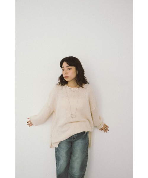 DRWCYS（ドロシーズ）の「ミドルオーバーニットトップス（ニット/セーター・レディース・ピンクベージュ/ブラウン・FREE）」の6枚目の写真