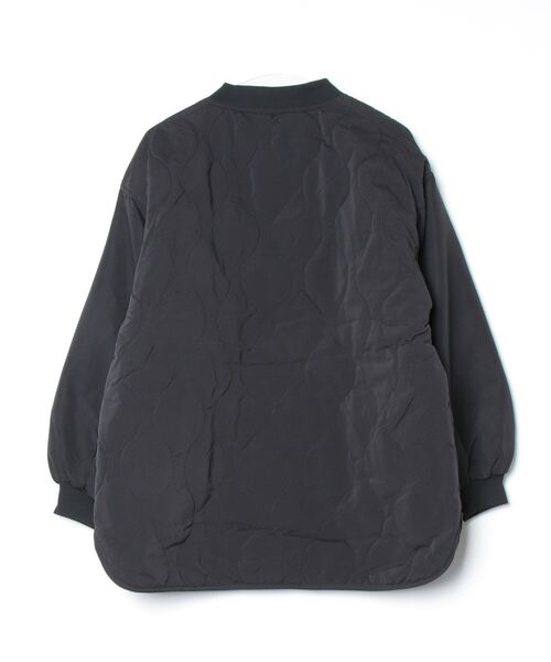 mitis（ミティス）の「mitis ポリピーチ ウェーブキルトパイピングブルゾン（ブルゾン・レディース・ブラック/カーキ/アイボリー/ベージュ・M）」の5枚目の写真