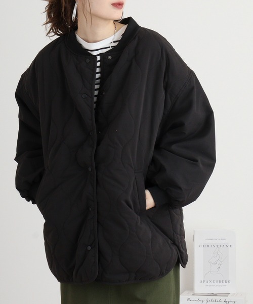 mitis（ミティス）の「mitis ポリピーチ ウェーブキルトパイピングブルゾン（ブルゾン・レディース・ブラック/カーキ/アイボリー/ベージュ・M）」の2枚目の写真