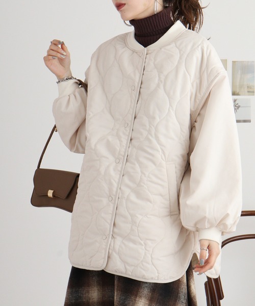 mitis（ミティス）の「mitis ポリピーチ ウェーブキルトパイピングブルゾン（ブルゾン・レディース・ブラック/カーキ/アイボリー/ベージュ・M）」の7枚目の写真