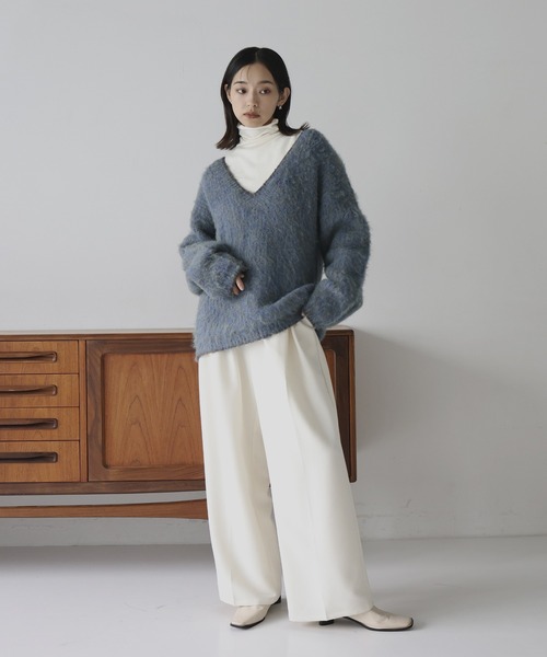 Martin Kim カラーラインポイントロゴニット　アイボリー MUSINSA公式 | MATIN KIM COLOR LINE POINT LOGO KNIT PULLOVER