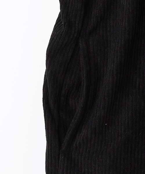 green label relaxing（グリーンレーベルリラクシング）の「【別注】＜Pluckys＞サロペット（ブラック） / キッズ  100cm-130cm（サロペット/オーバーオール・キッズ・ブラック・110cm/100cm/120cm/130cm）」の5枚目の写真