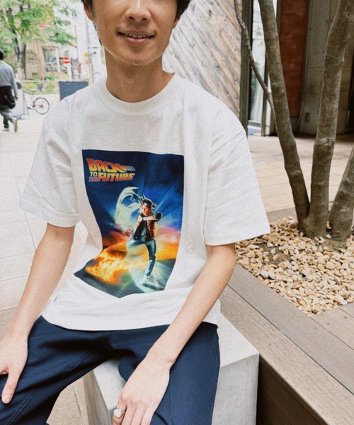 minius(ミニウス)の「『バック・トゥ・ザ・フューチャー1』"""Back to the Future"" T-Shirt" 半袖プリントTシャツ ビックシルエット ピグメント加工 ヴィンテージライク(Tシャツ/カットソー・メンズ・チャコール/ホワイト・X-LARGE/LARGE/MEDIUM)」の6枚目の写真