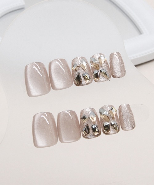 Doux Belle(ドゥーベル)の「簡単にネイルチップ ハンドネイルチップ ちゅるんネイル風(ネイルシール/ネイルチップ・レディース・A/B/C/D/E/F/G/H/I・FREE)」の21枚目の写真