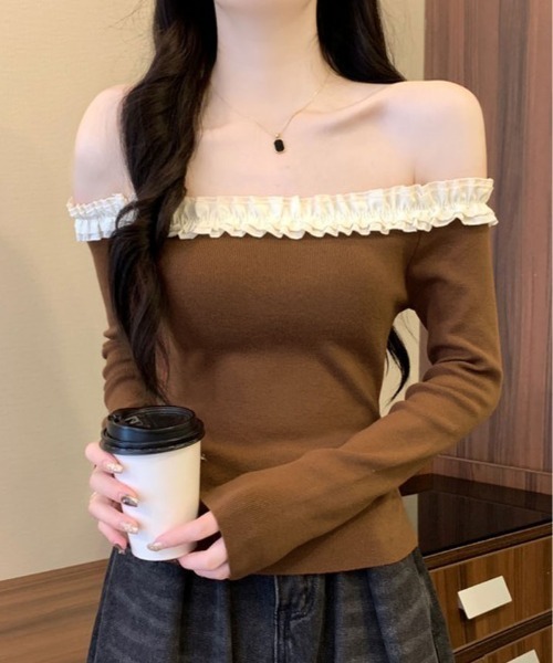 kirakiraShop(キラキラショップ)の「フリル ショルダー ショート ニット トップス(ニット/セーター・レディース・ブラウン/レッド/ベージュ/ブラック/ブラック系その他・FREE)」の3枚目の写真