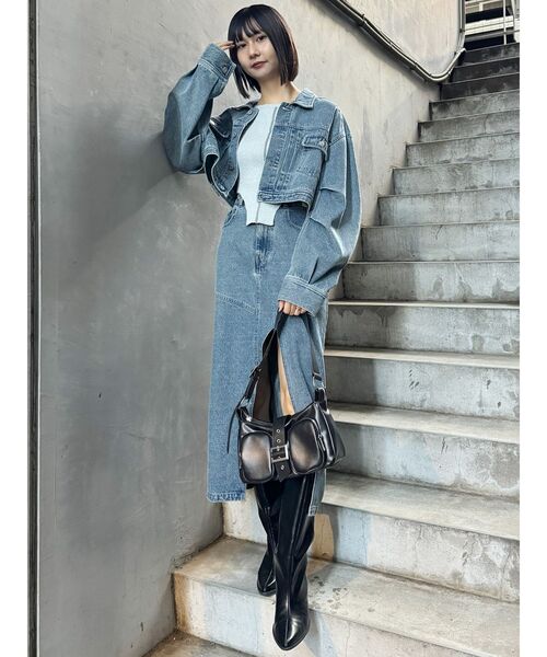 MURUA（ムルーア）の「【セット販売】デニムジャケット&ロングスカートセット（セットアップ・レディース・ブラック/ブルー/ピンク・2/1）」の11枚目の写真