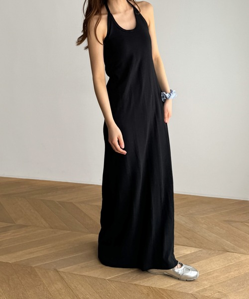 CANAL JEAN(キャナルジーン)の「Miller パネルリブホルターワンピース(ワンピース・レディース・ブラック/ベージュ・ONE SIZE)」の3枚目の写真